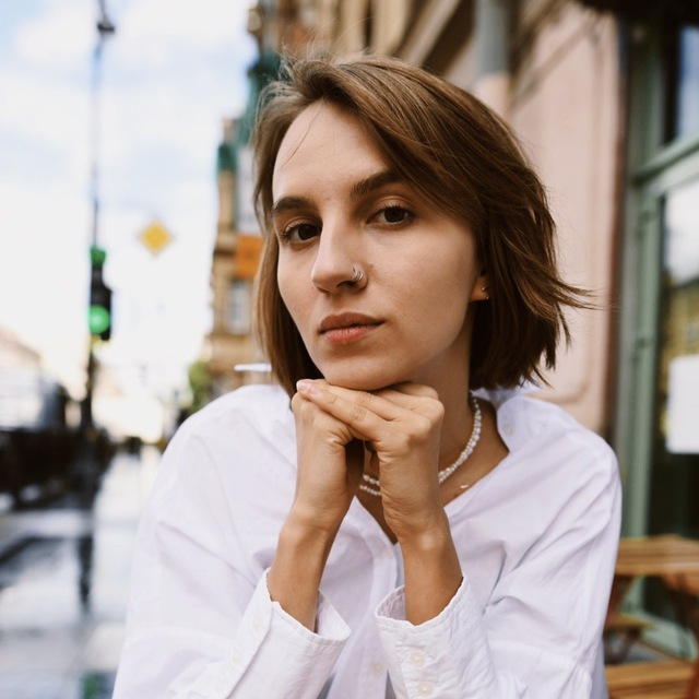 Глафира Перова, психолог, тренер дыхательных техник и автор телеграм-канала «щас всё вывезем | психолог Глаша»: